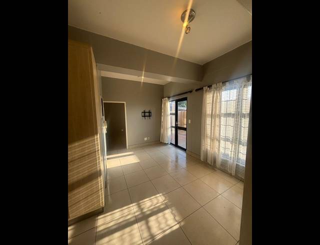 2 BEDROOM PROPERTY TO RENT IN MILPARK